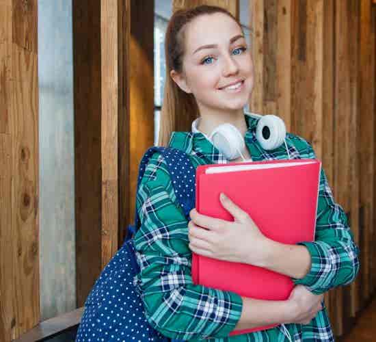 pexels-anastasiya-gepp-654466-1462630